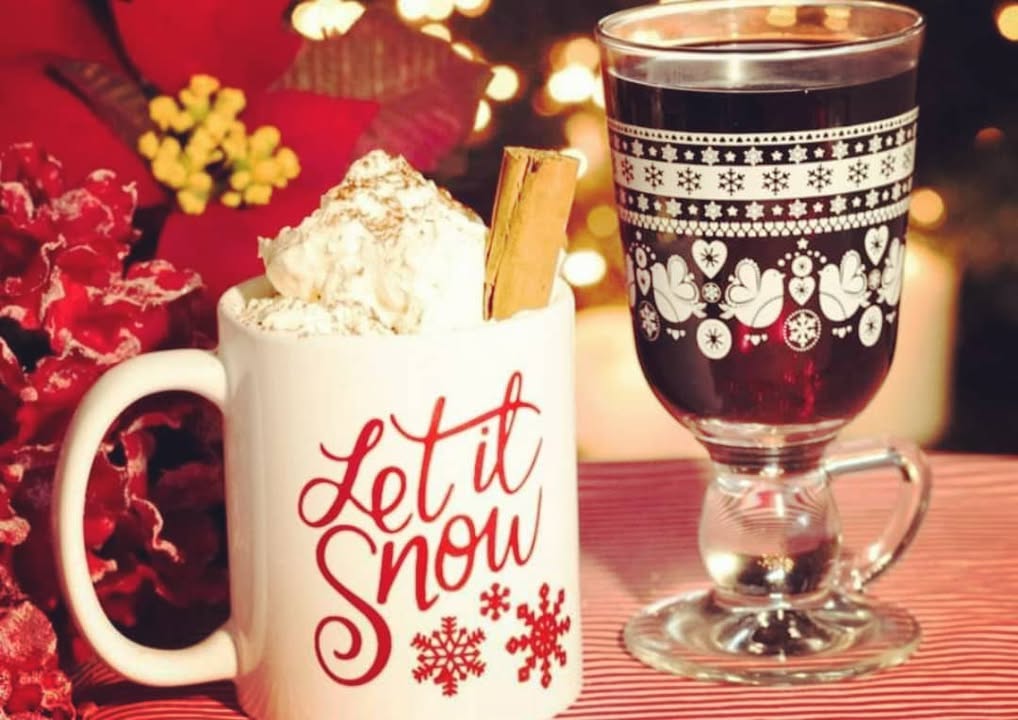 Join us SUNDAY 5pm for Kittle Carols!