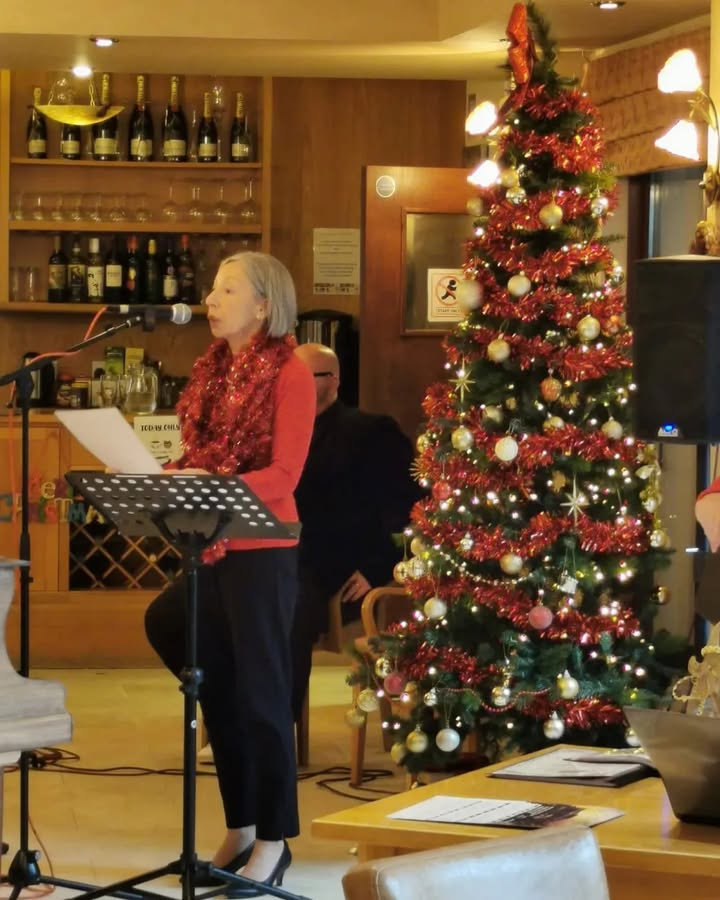 We had a wonderful time yesterday at Willow Court.